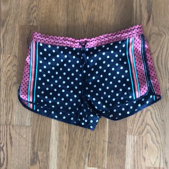 Zara shorts. - Picture 1 of 1